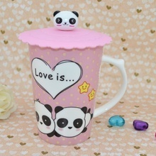 卡通馬克杯低價批發促銷，日用百貨搭配木材銷售新機遇